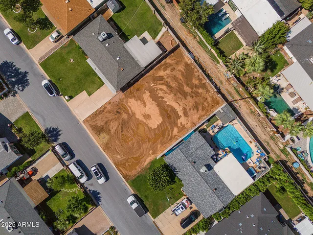 $975,000 | 4126 East Sells Drive, Phoenix, AZ 85018