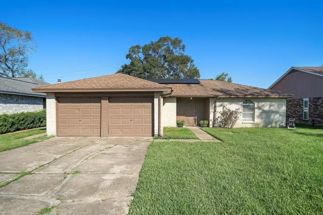 $1,750 | 438 Vane Way, Crosby, TX 77532