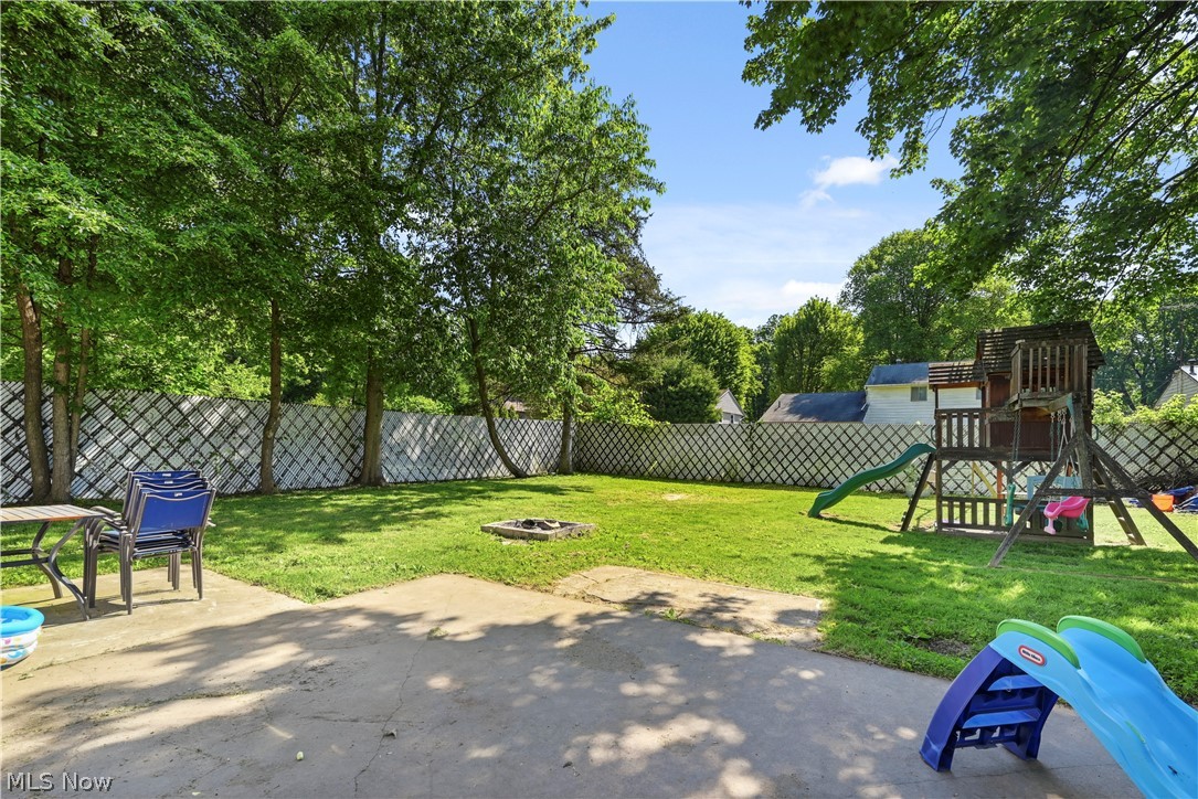 304 Howland Wilson Road Northeast Warren, OH 44484 - Photo 24 of 29