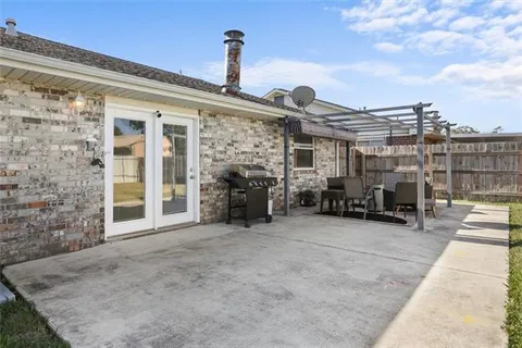 $259,000 | 5212 Eden Roc Drive, Marrero, LA 70072