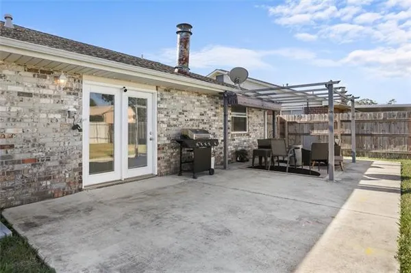 $259,000 | 5212 Eden Roc Drive, Marrero, LA 70072