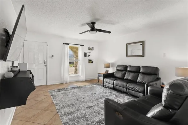 $259,000 | 5212 Eden Roc Drive, Marrero, LA 70072