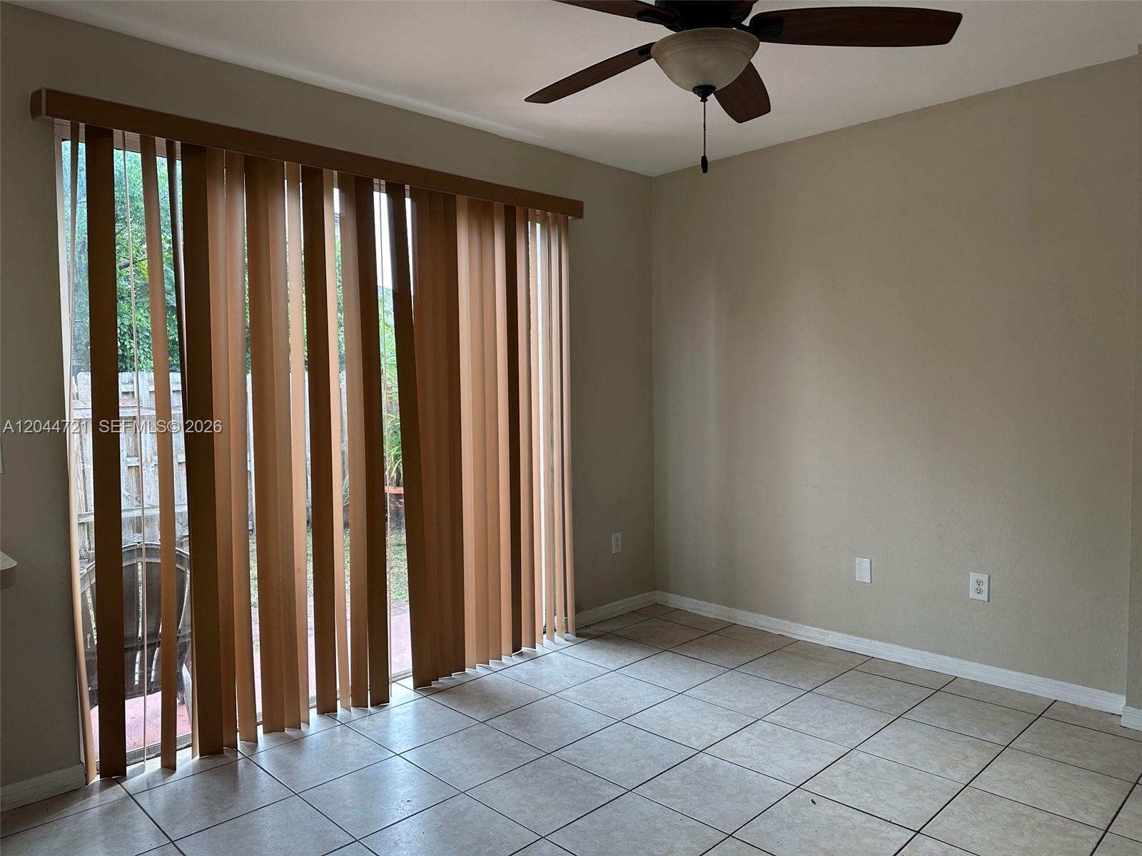 13741 Southwest 274th Terrace Homestead, FL 33032 - Photo 14 of 35