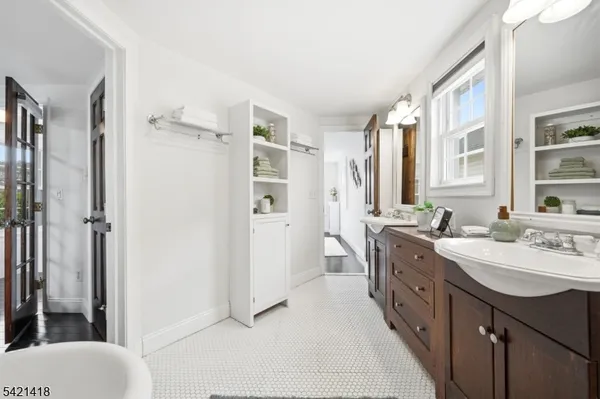 $899,000 | 118 Spring Street, Millburn, NJ 07041