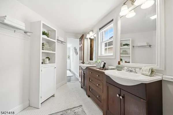 $899,000 | 118 Spring Street, Millburn, NJ 07041