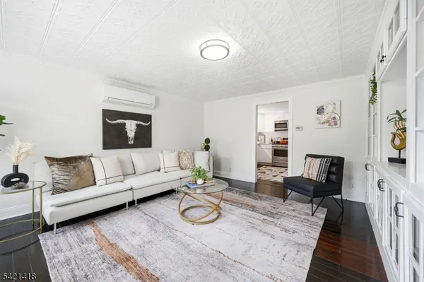 $899,000 | 118 Spring Street, Millburn, NJ 07041