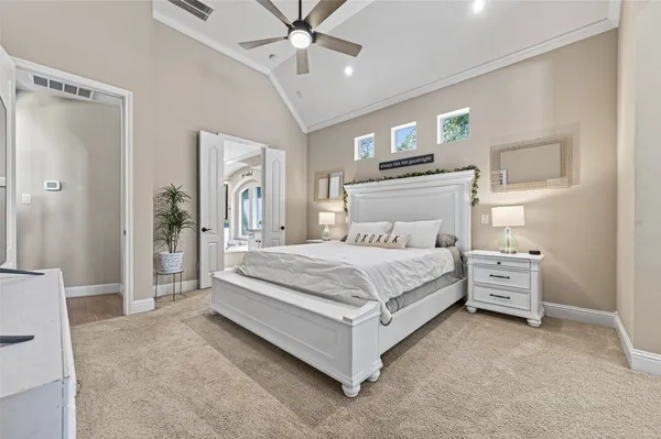 $725,000 | 2007 Cliff Manor Drive, Conroe, TX 77304