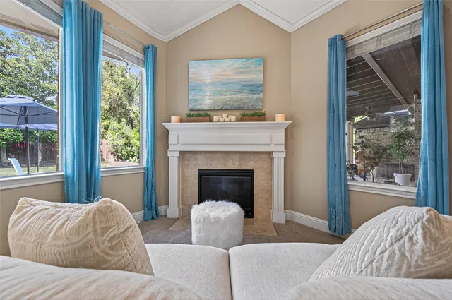 $775,000 | 2007 Cliff Manor Drive, Conroe, TX 77304