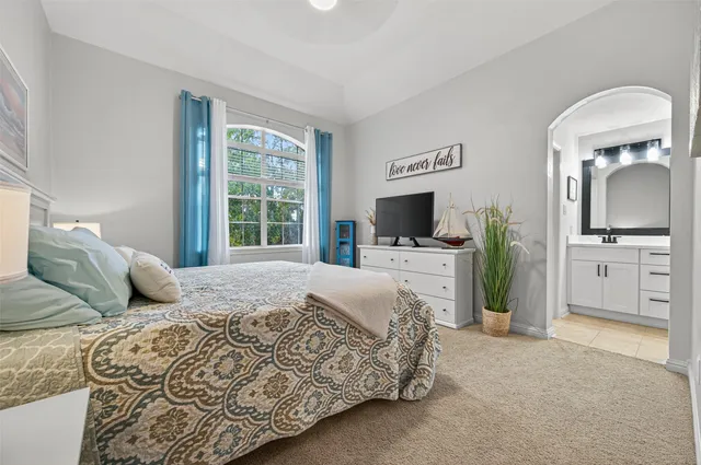 $775,000 | 2007 Cliff Manor Drive, Conroe, TX 77304