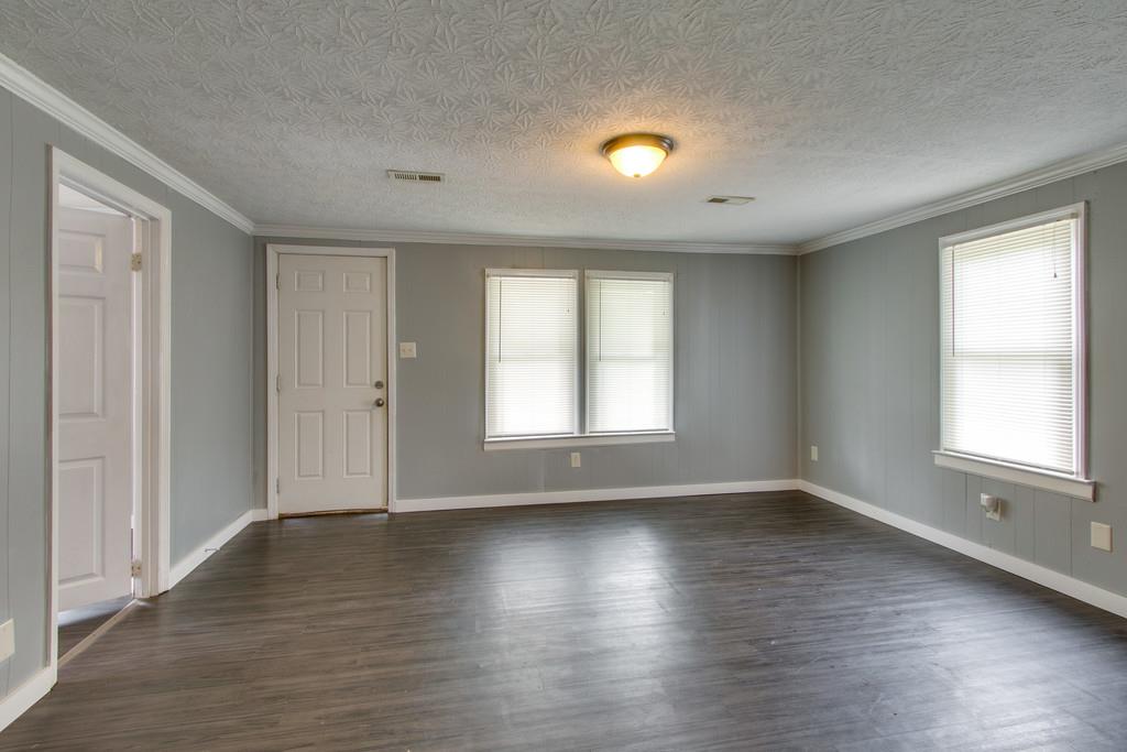 1475 Southside Road Southside, TN 37171 - Photo 5 of 27
