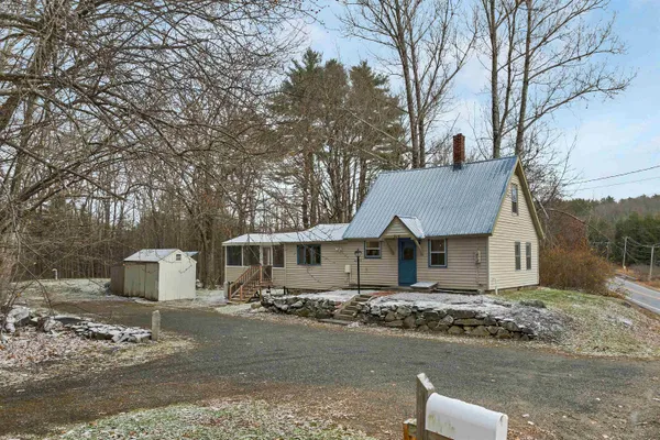 $340,000 | 315 Edgemont Road, Sunapee, NH 03782