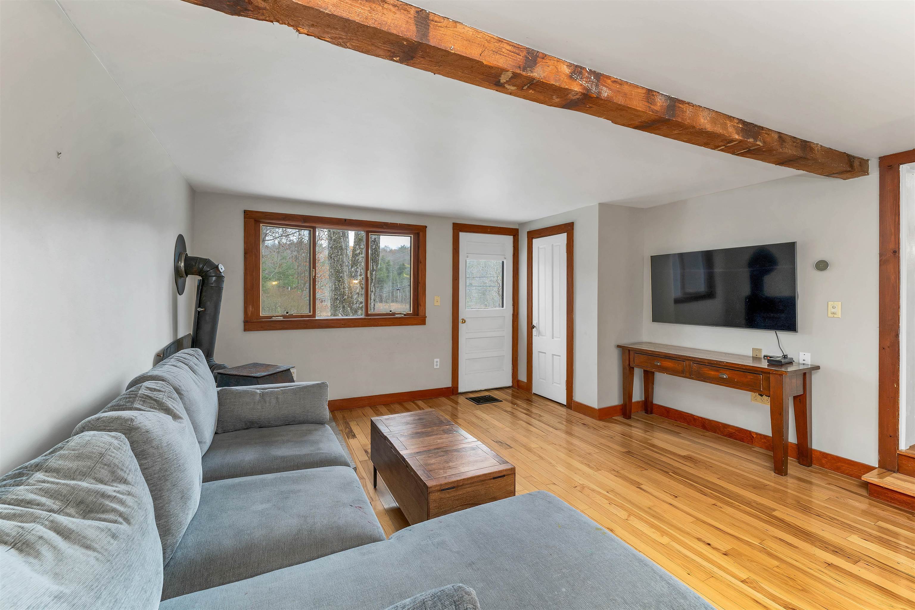 315 Edgemont Road Sunapee, NH 03782 - Photo 3 of 21