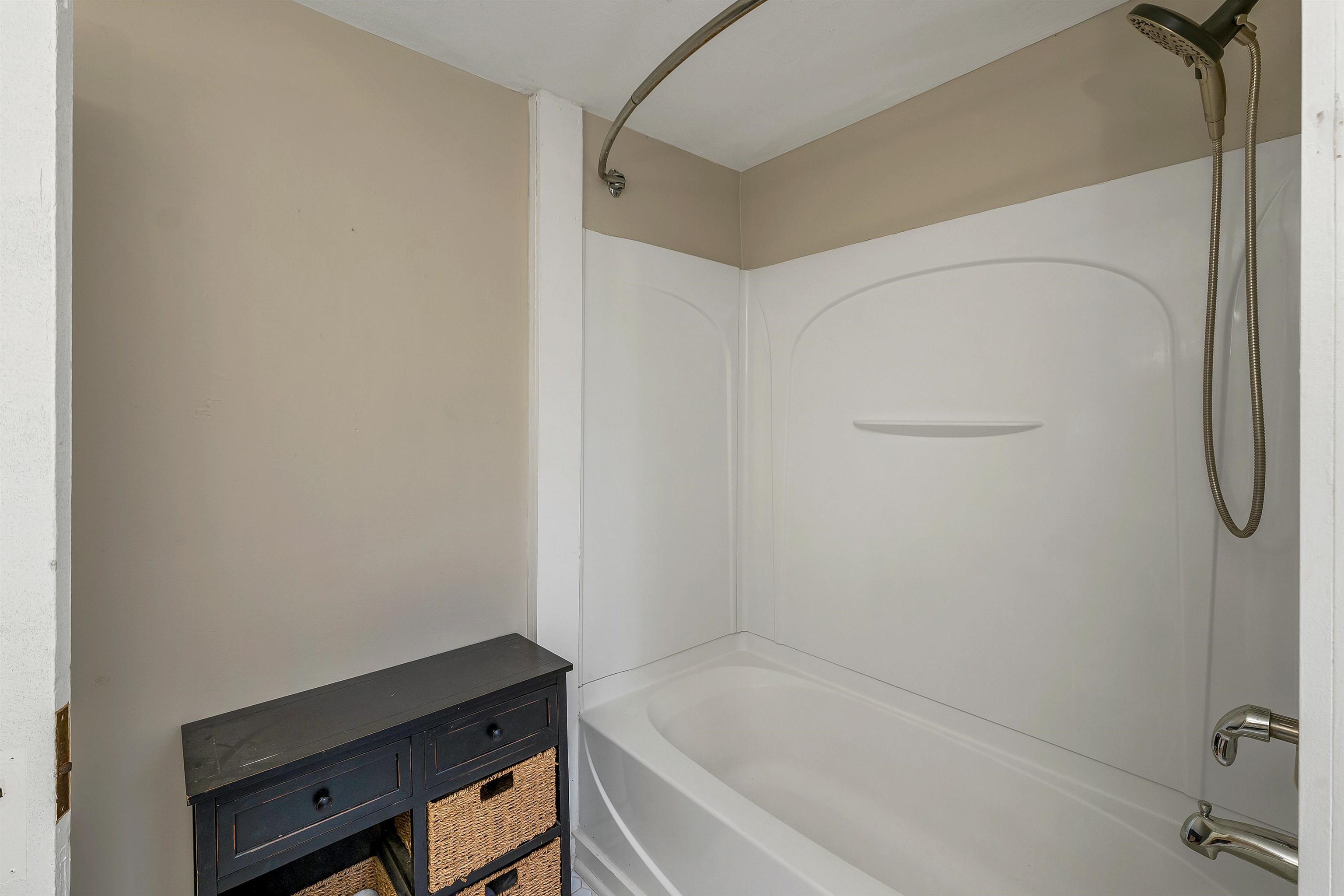 315 Edgemont Road Sunapee, NH 03782 - Photo 10 of 21