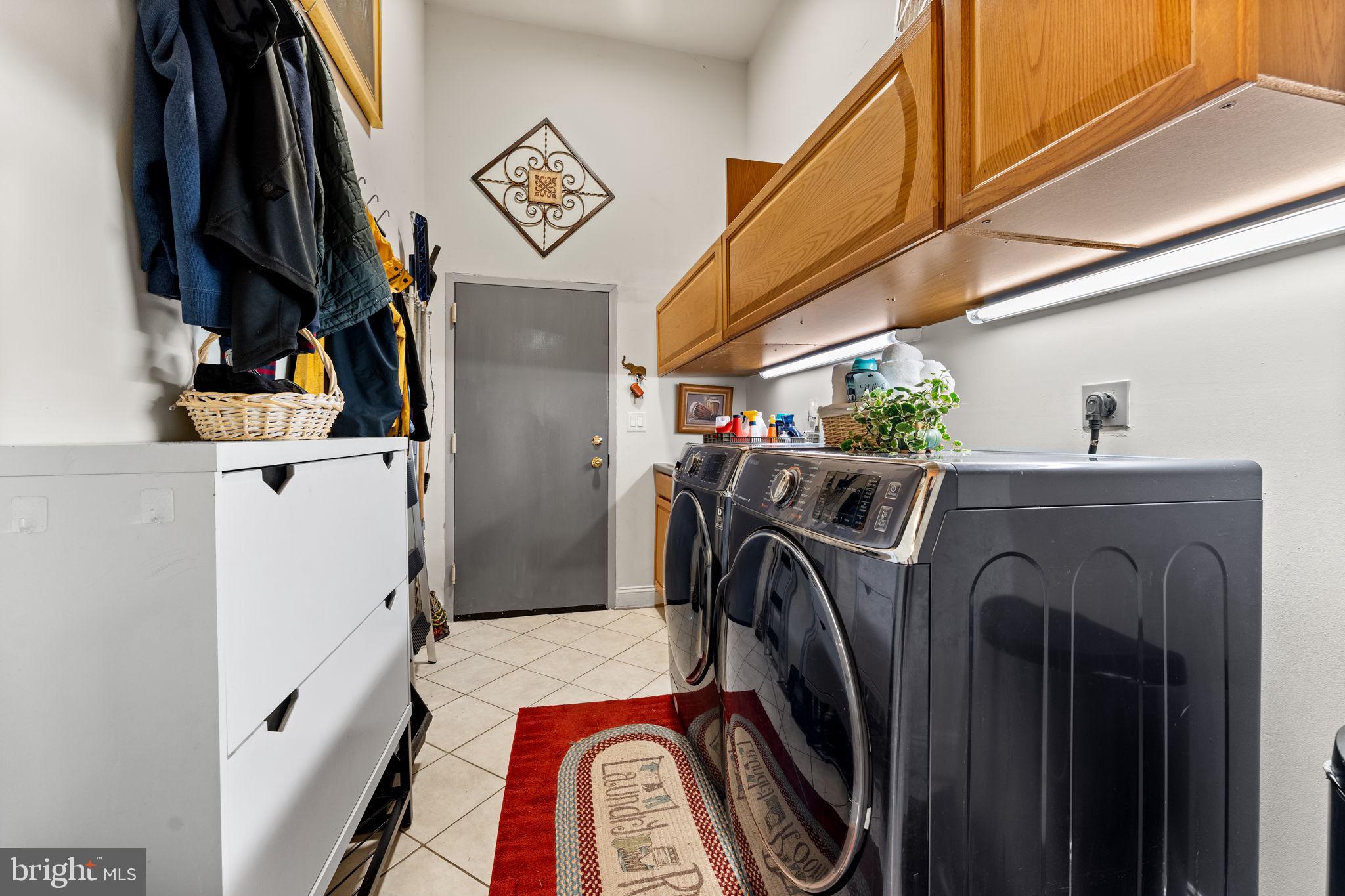 10613 Frank Tippett Road Cheltenham, MD 20623 - Photo 21 of 62 a utility room with dryer and washer