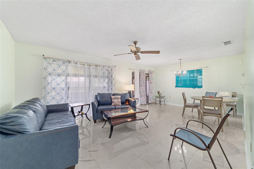 15083 Southwest 43rd Terrace Road Ocala, FL 34473 - Photo 2 of 33