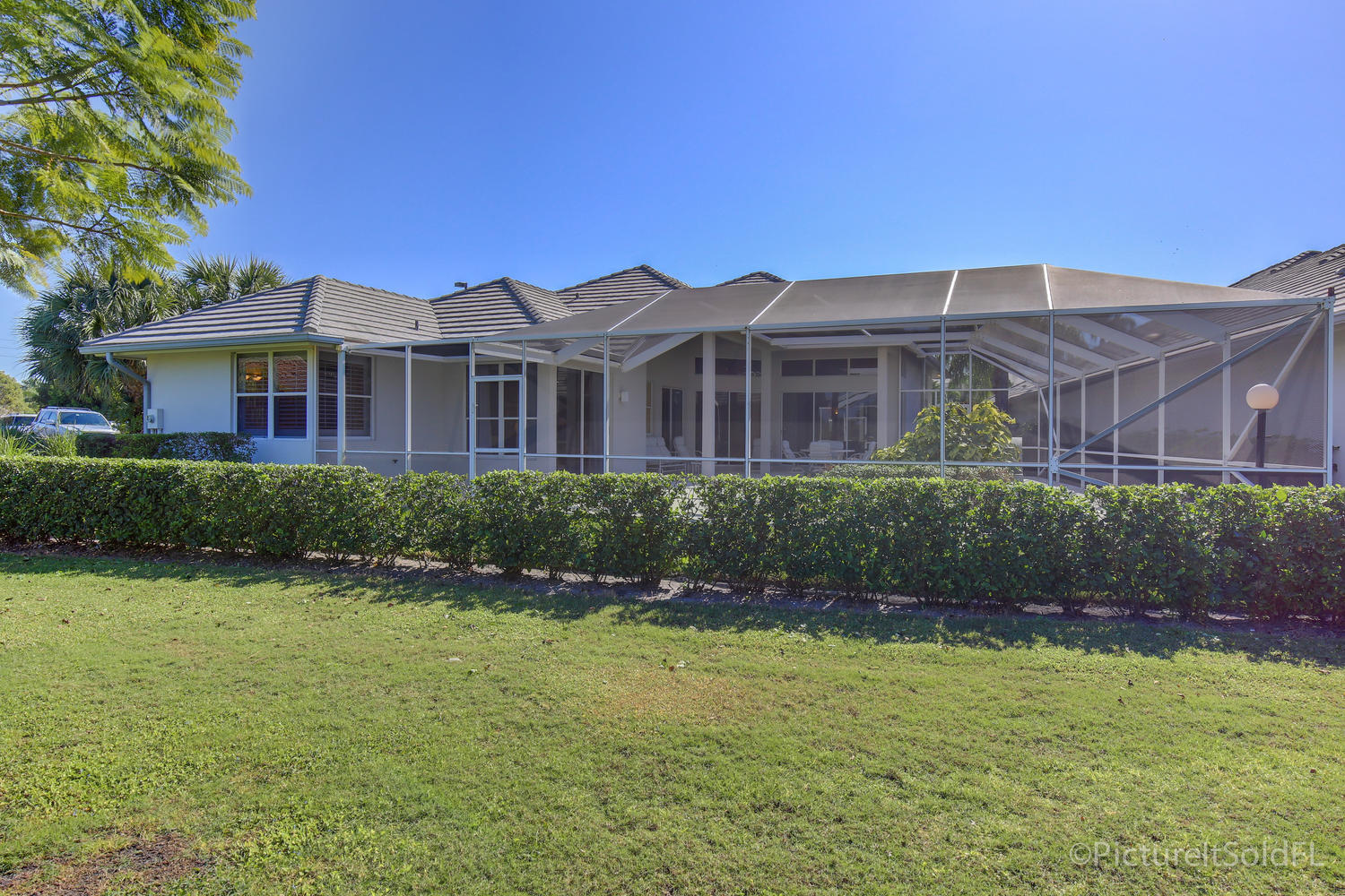 173 Orange Tree Drive Atlantis, FL 33462 - Photo 1 of 29 173 Orange Tree Dr Atlantis FL-large-027