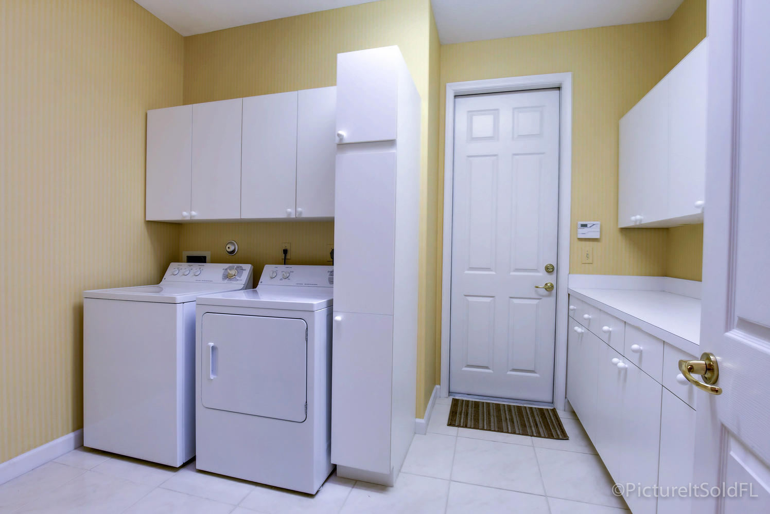 173 Orange Tree Drive Atlantis, FL 33462 - Photo 23 of 29 173 Orange Tree Dr Atlantis FL-large-022