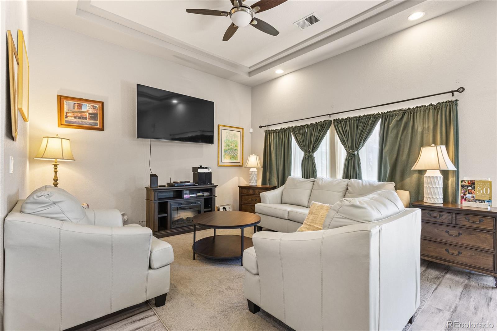 5519 Genoa Street Denver, CO 80249 - Photo 7 of 41