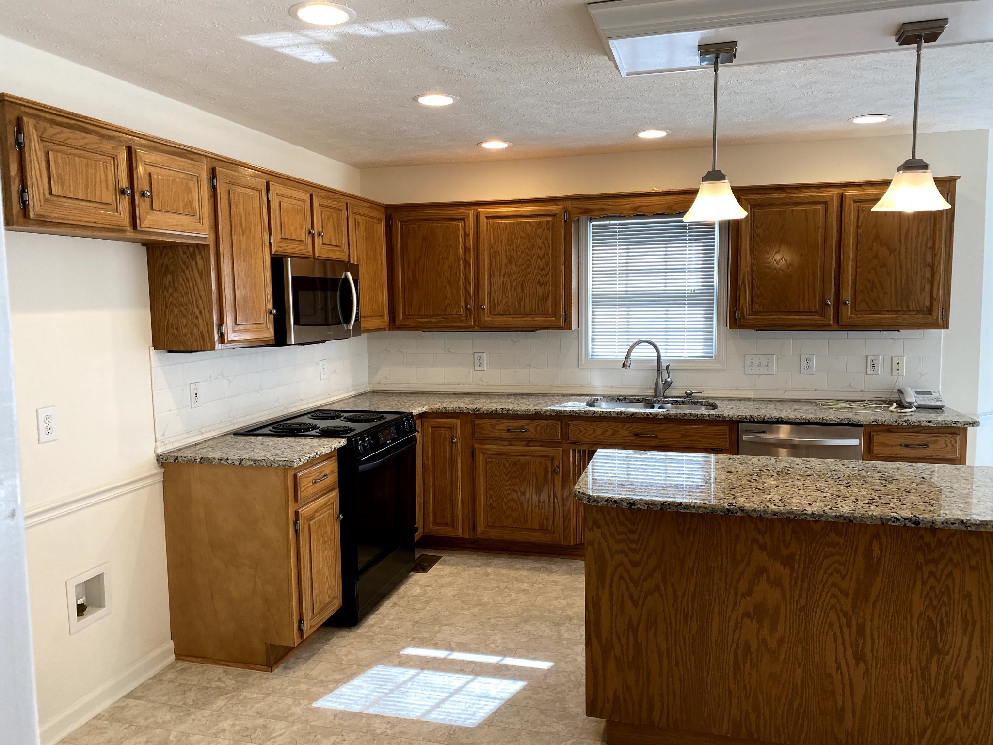 1881 Whitus Road Murfreesboro, TN 37128 - Photo 10 of 39 Gallery Image 10
