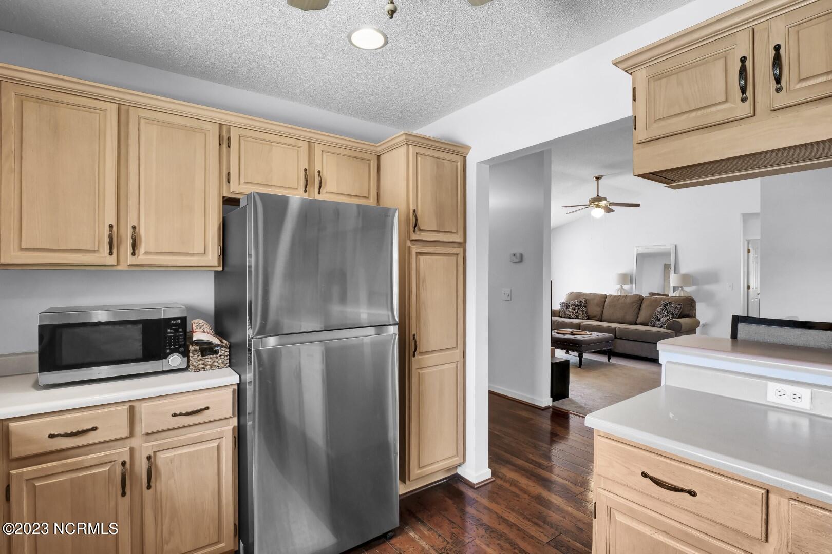 234 Bogey Drive Wilmington, NC 28405 - Photo 11 of 54 P9766385 (Large)