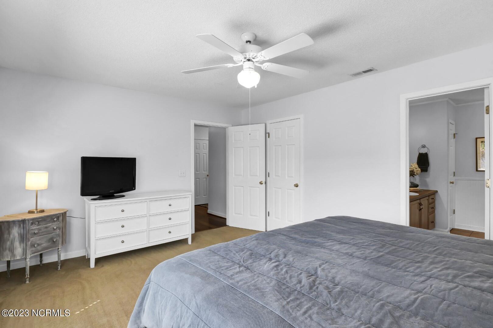 234 Bogey Drive Wilmington, NC 28405 - Photo 14 of 54 P9766350 (Large)