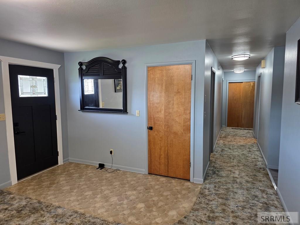 410 Butte Avenue Challis, ID 83226 - Photo 9 of 32