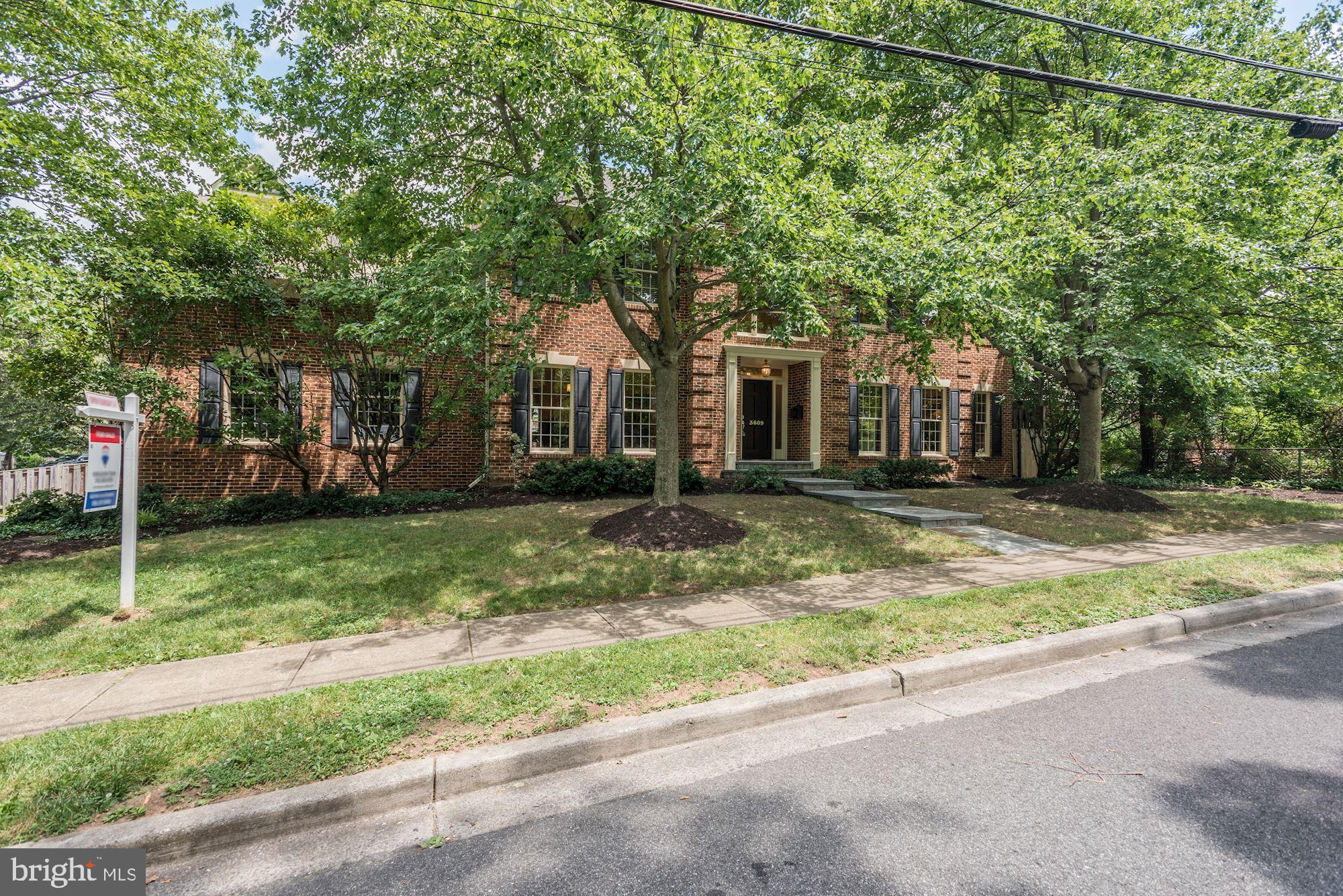 3609 North Rockingham Street Arlington, VA 22213 - Photo 2 of 49 Gallery Image 2