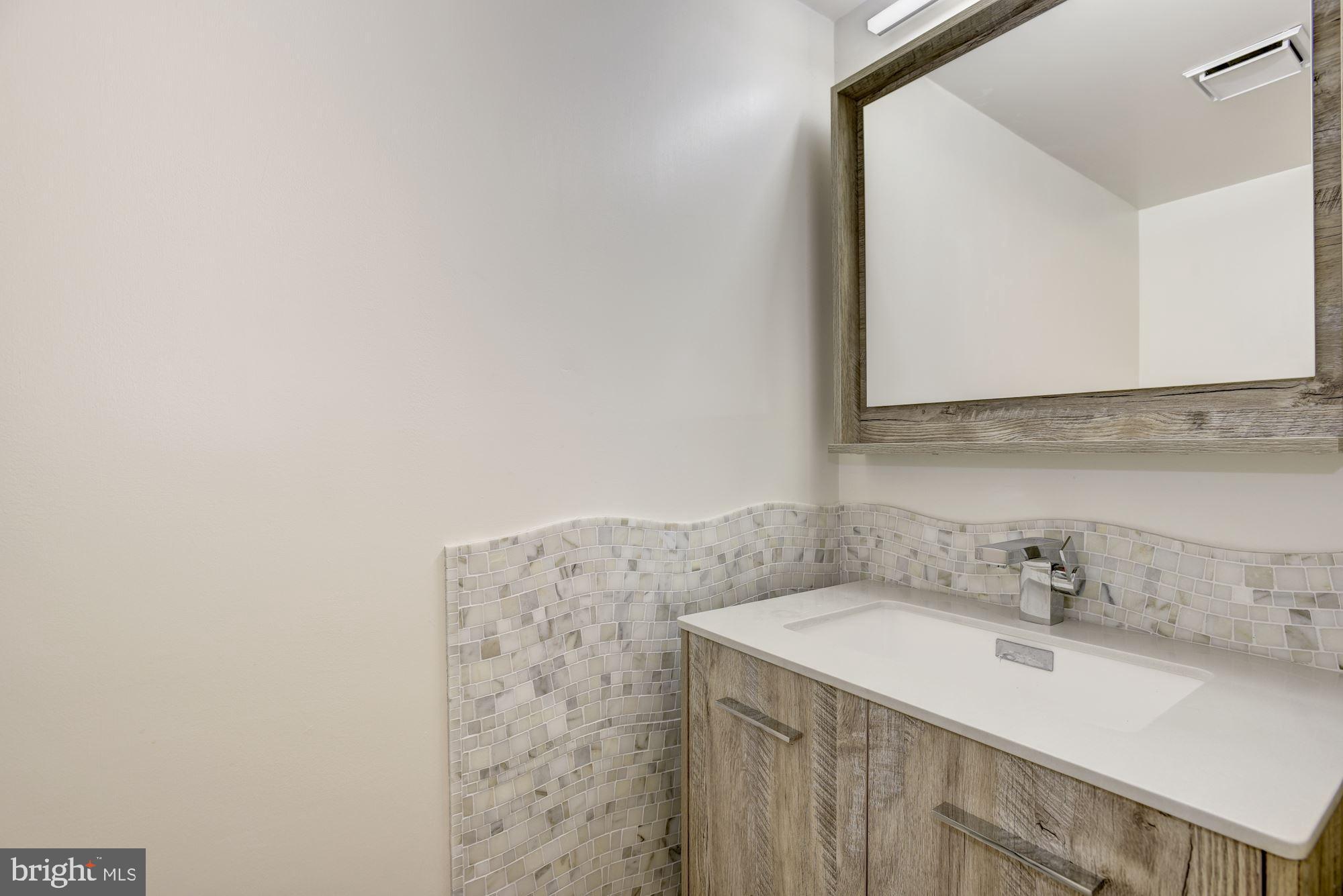 3609 North Rockingham Street Arlington, VA 22213 - Photo 40 of 49 Updated Powder Room