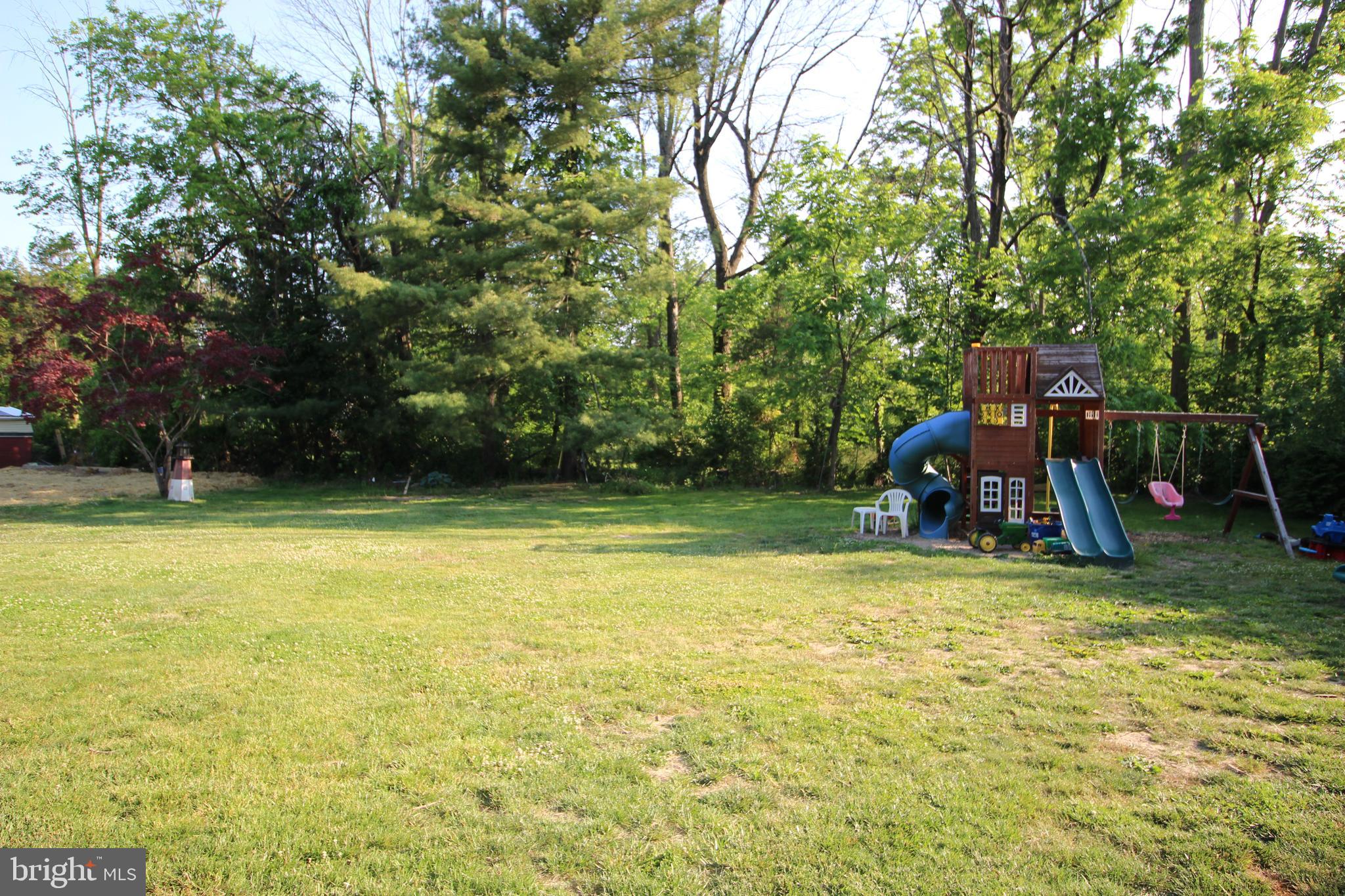 1082 Mitch Road Pottstown, PA 19464 - Photo 8 of 42 Gallery Image 8