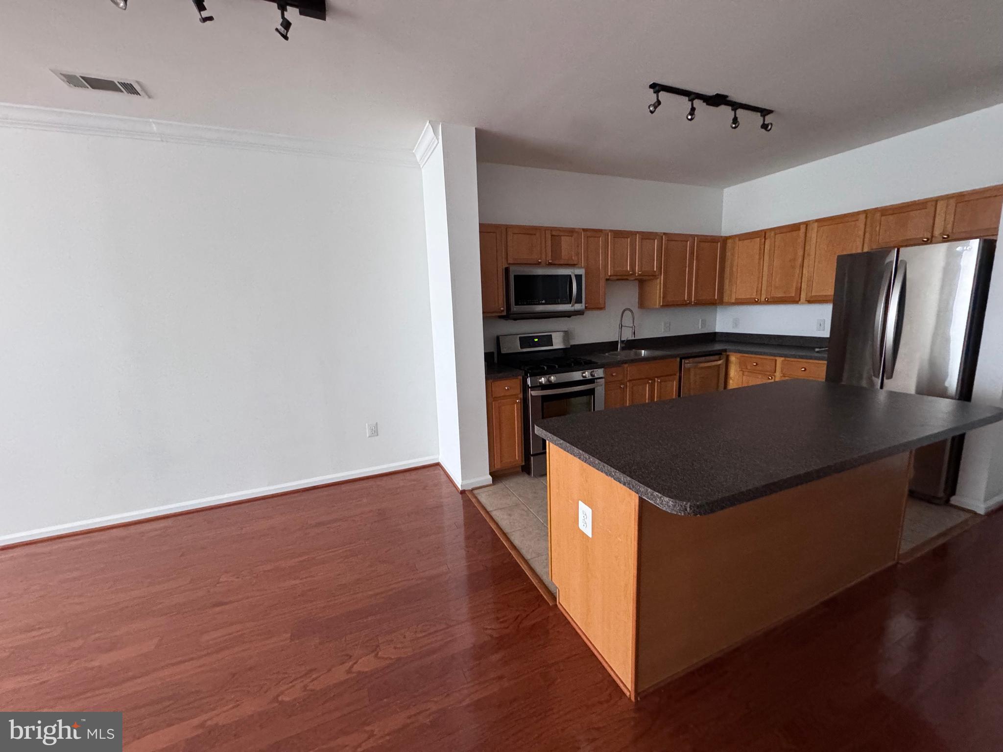 12000 Market Street, Unit 361 Reston, VA 20190 - Photo 17 of 50