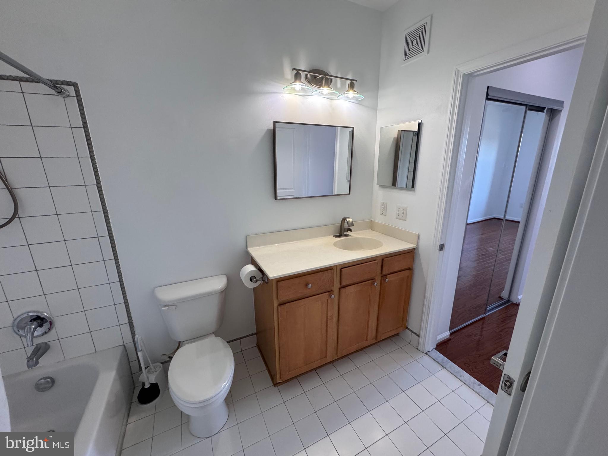 12000 Market Street, Unit 361 Reston, VA 20190 - Photo 28 of 50