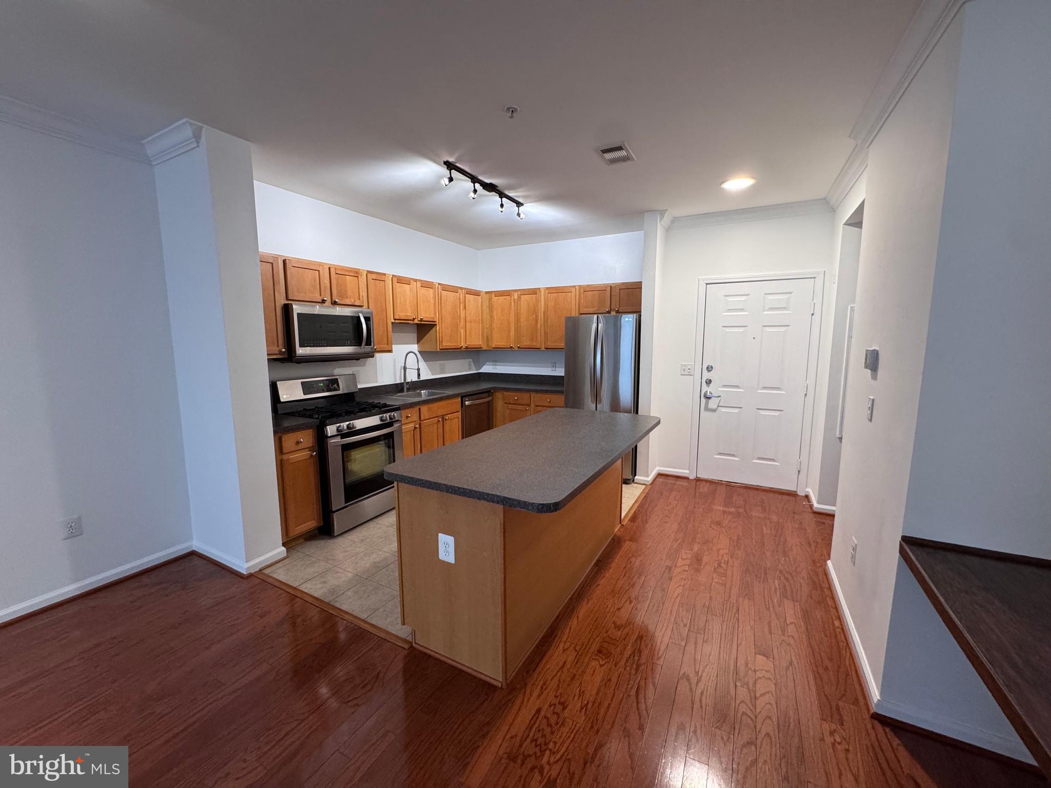 12000 Market Street, Unit 361 Reston, VA 20190 - Photo 38 of 50