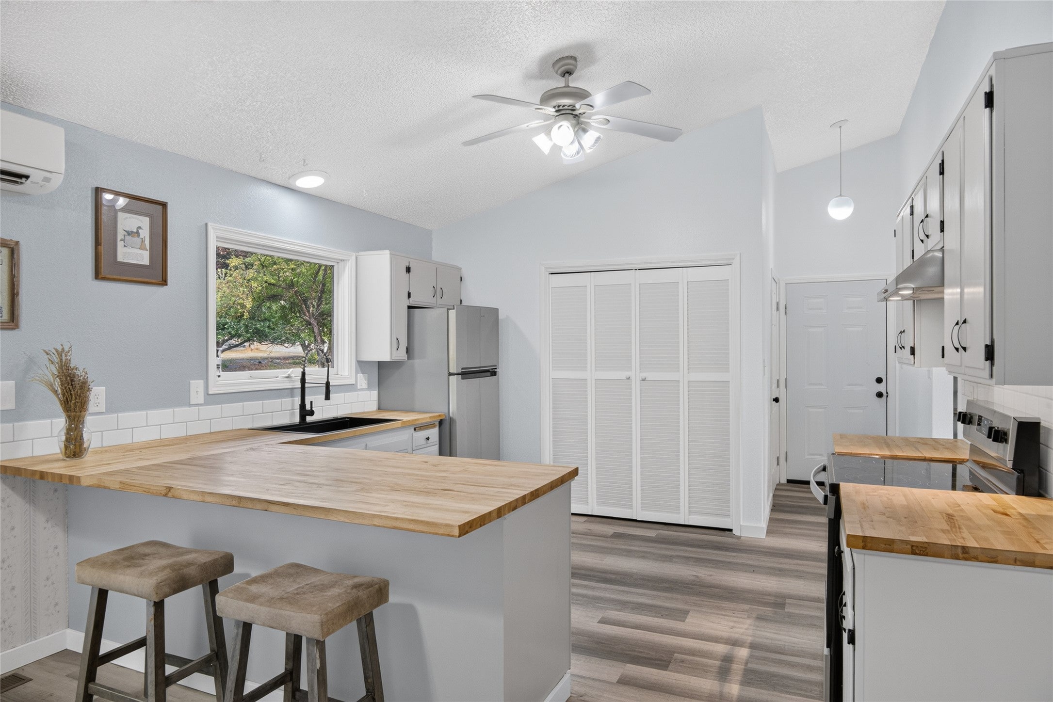 911 Greers Ferry Road Libby, MT 59923 - Photo 17 of 39 Gallery Image 17