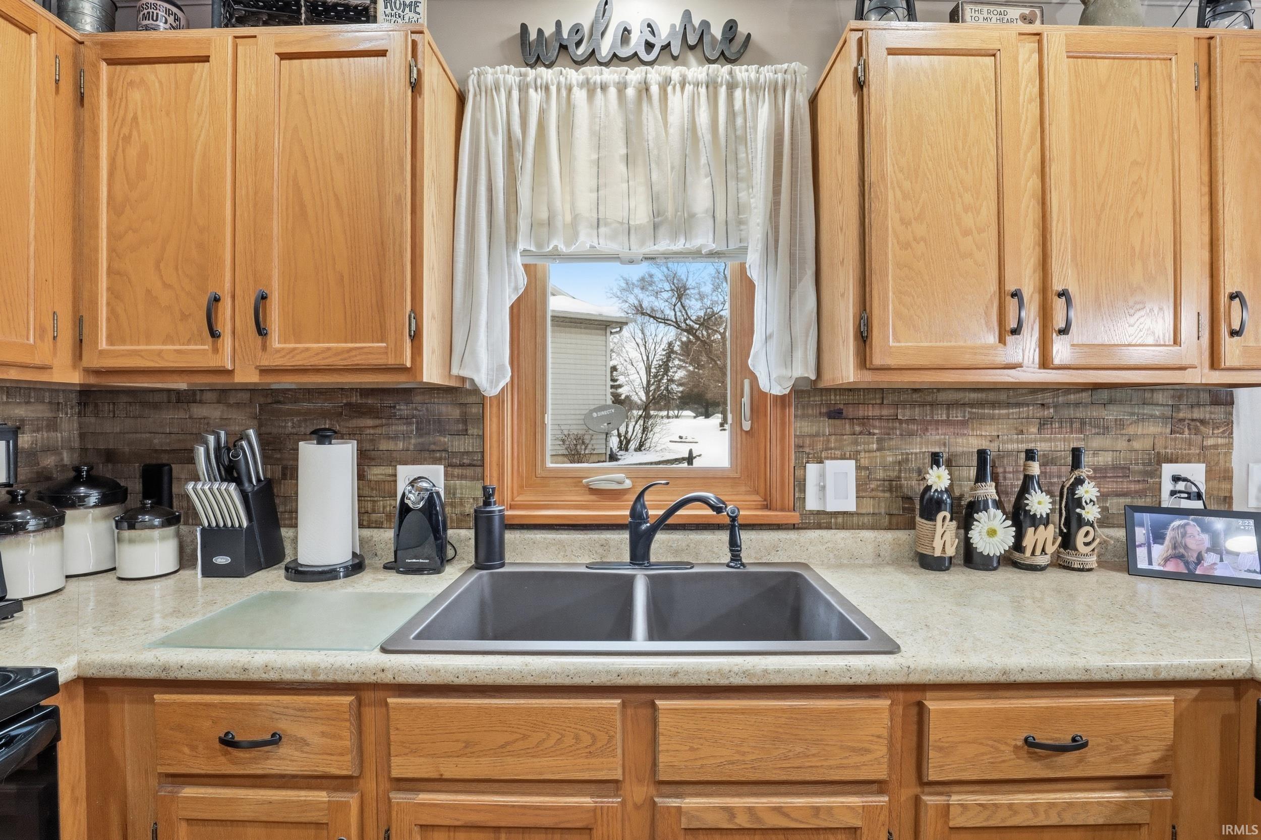 605 Cobblers Court Waterloo, IN 46793 - Photo 19 of 35