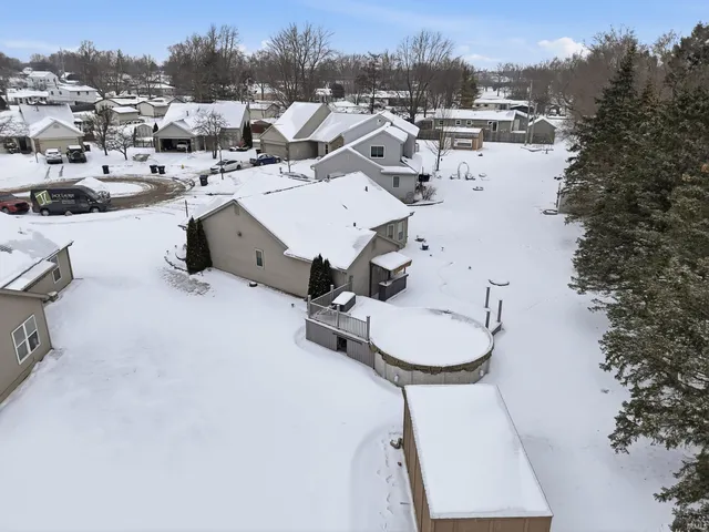 $243,500 | 605 Cobblers Court, Waterloo, IN 46793