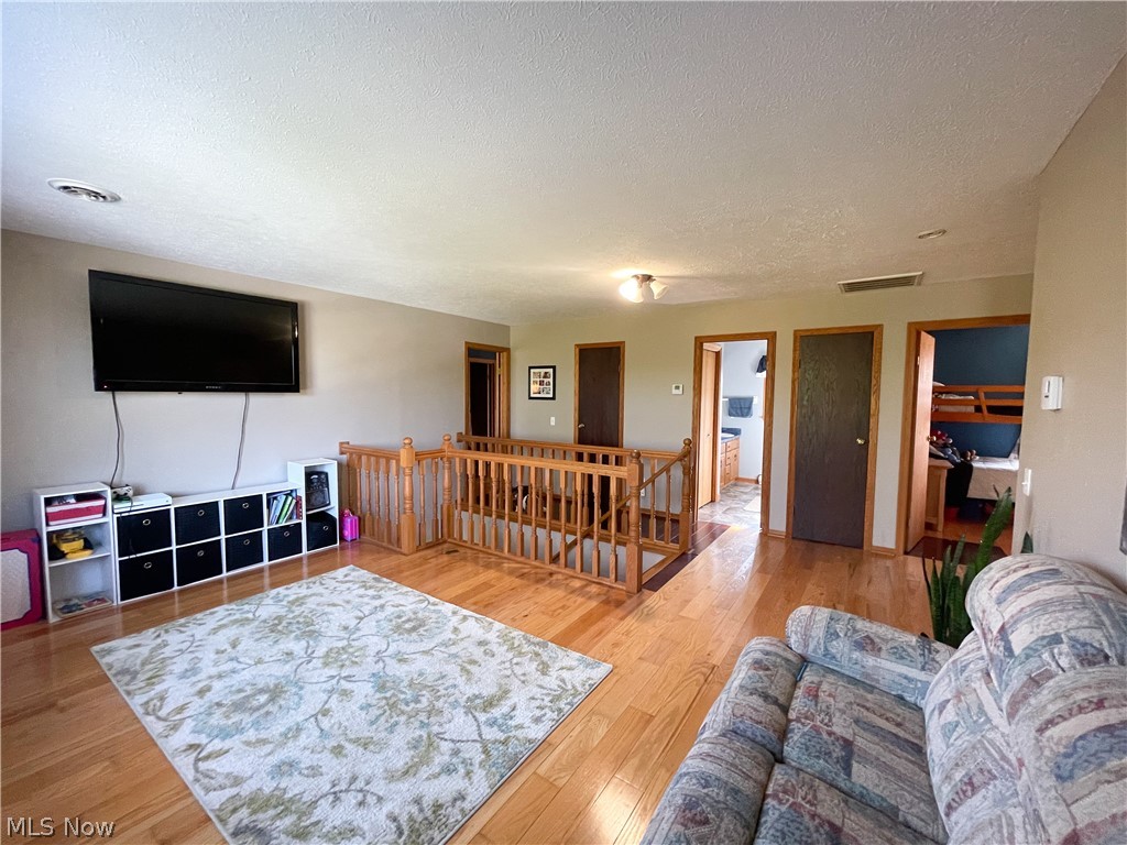 9226 River Corners Road Homerville, OH 44235 - Photo 11 of 22 Gallery Image 11