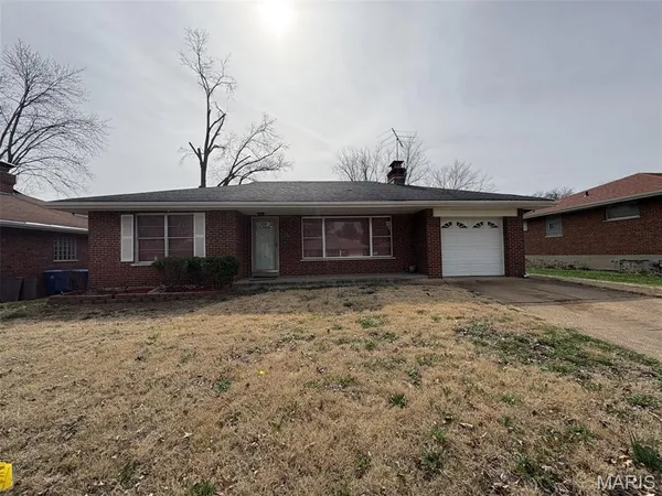 $169,900 | 9220 Shadydale Drive, Jennings, MO 63136