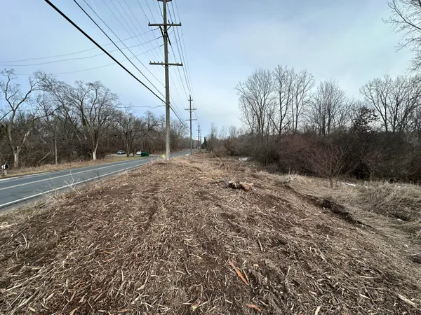 $499,000 | 525 West Clark Road, Ypsilanti, MI 48198