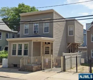 $385,000 | 205 Lake Street, Newark, NJ 07104