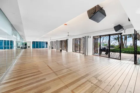 $4,500,000 | 6899 Collins Avenue, Unit 2307/10, Miami Beach, FL 33141