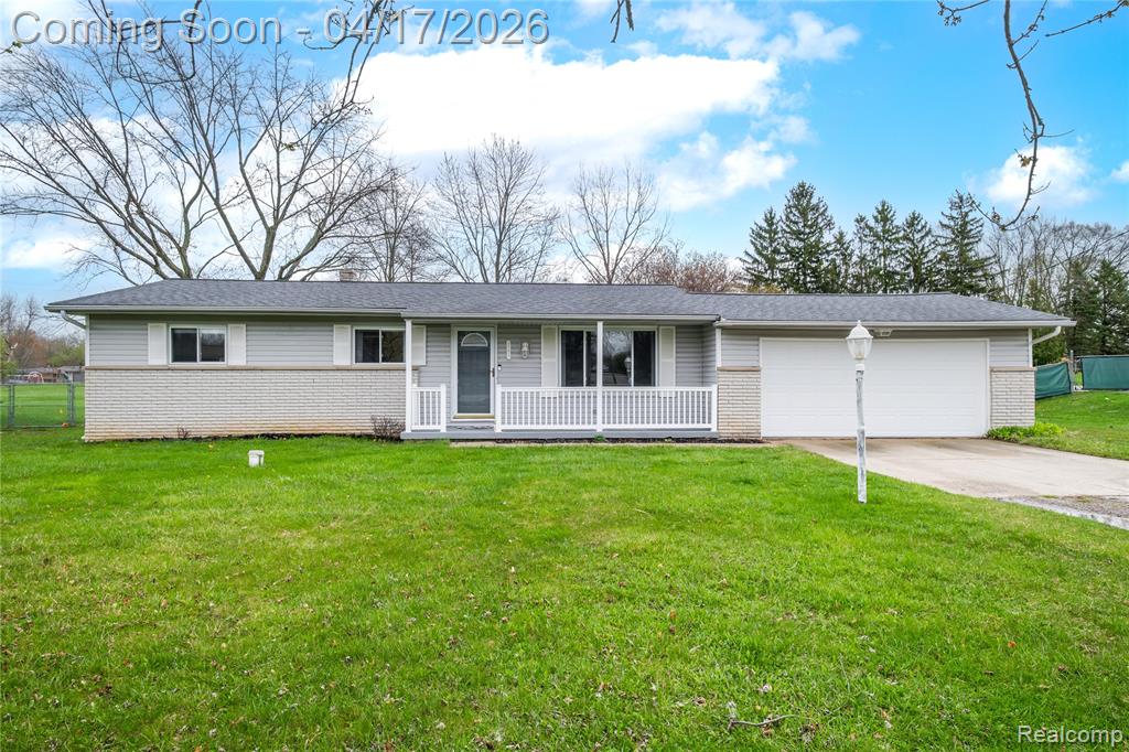 5395 Howe Road Grand Blanc, MI 48439 - Photo 1 of 25