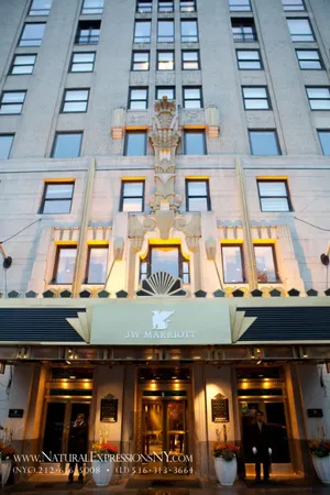 a view of a multi story building