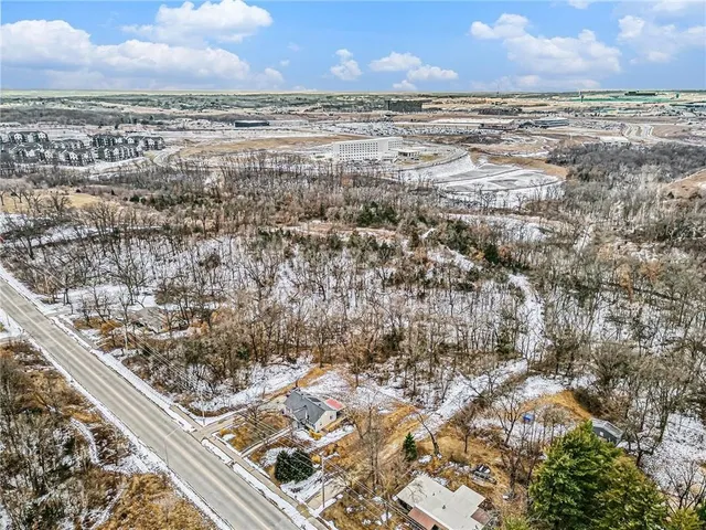 $350,000 | 1810 North 94 Street, Kansas City, KS 66112