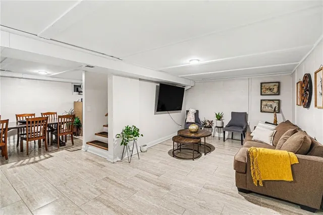 $350,000 | 1810 North 94 Street, Kansas City, KS 66112