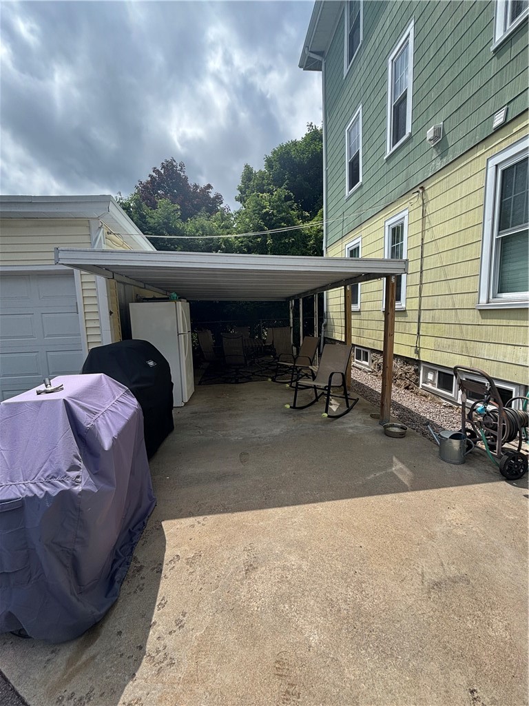Private patio /grilling area