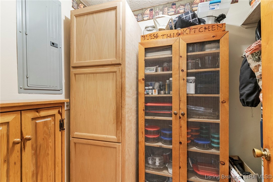 4520 North Bogardus Road Austin, IN 47102 - Photo 14 of 29