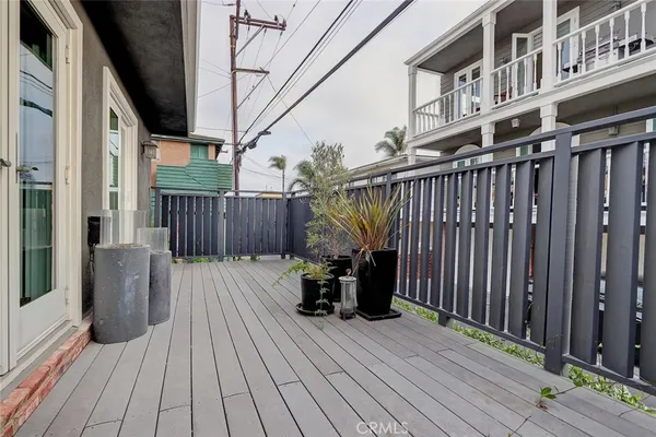 $7,900 | 3512 Vista Drive, Manhattan Beach, CA 90266