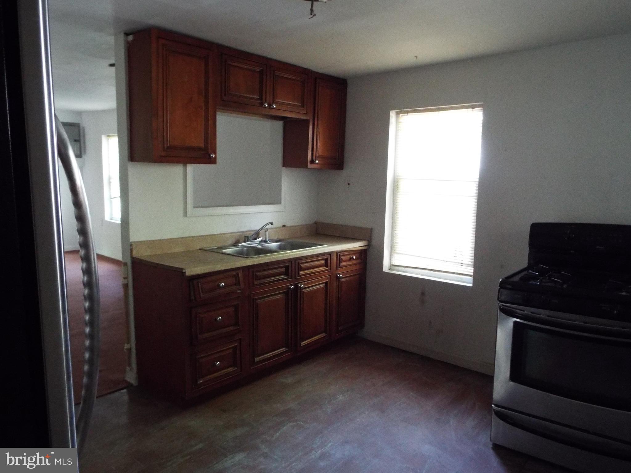 156 Frederick Road Catonsville, MD 21228 - Photo 14 of 21