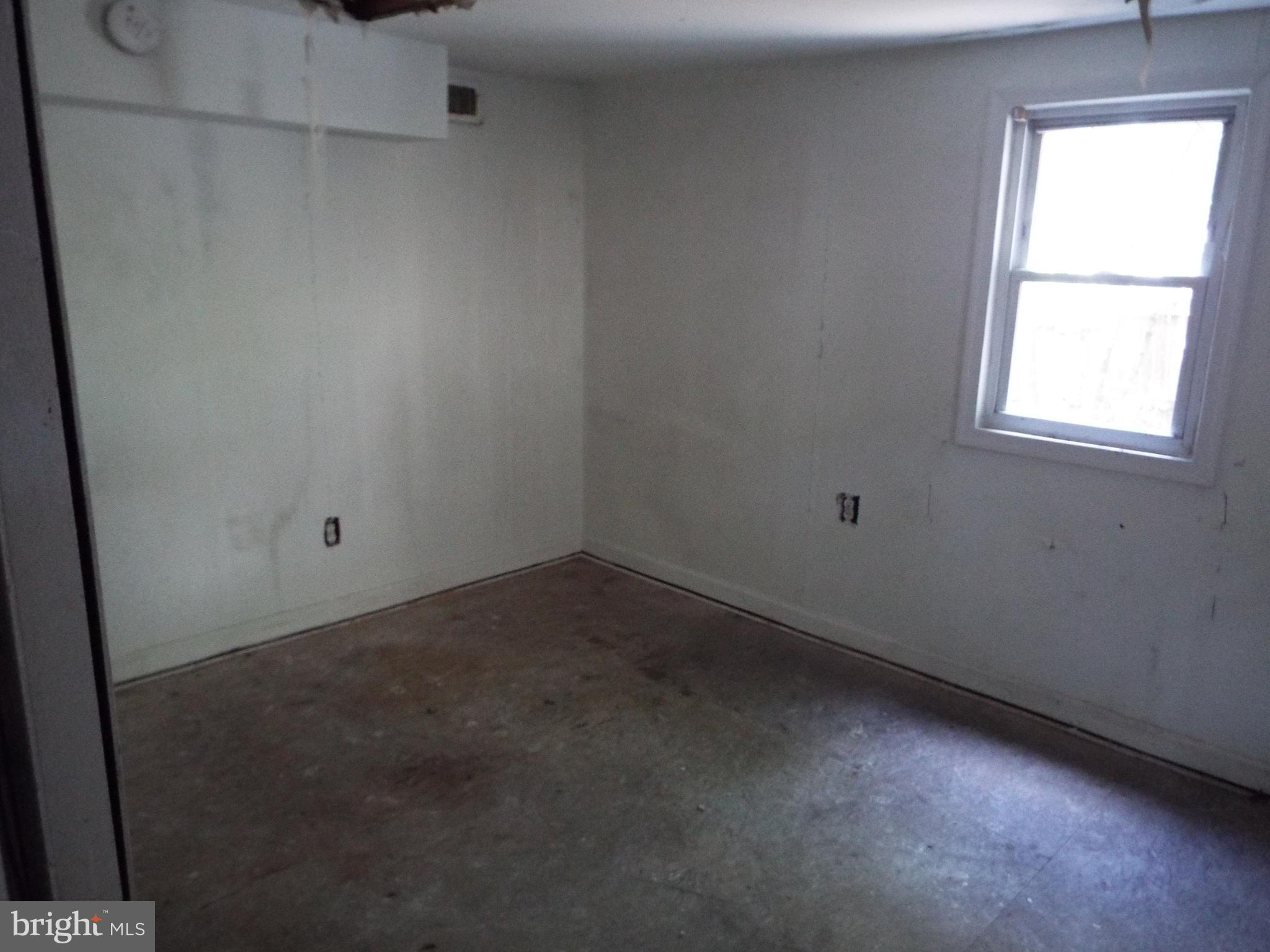156 Frederick Road Catonsville, MD 21228 - Photo 16 of 21