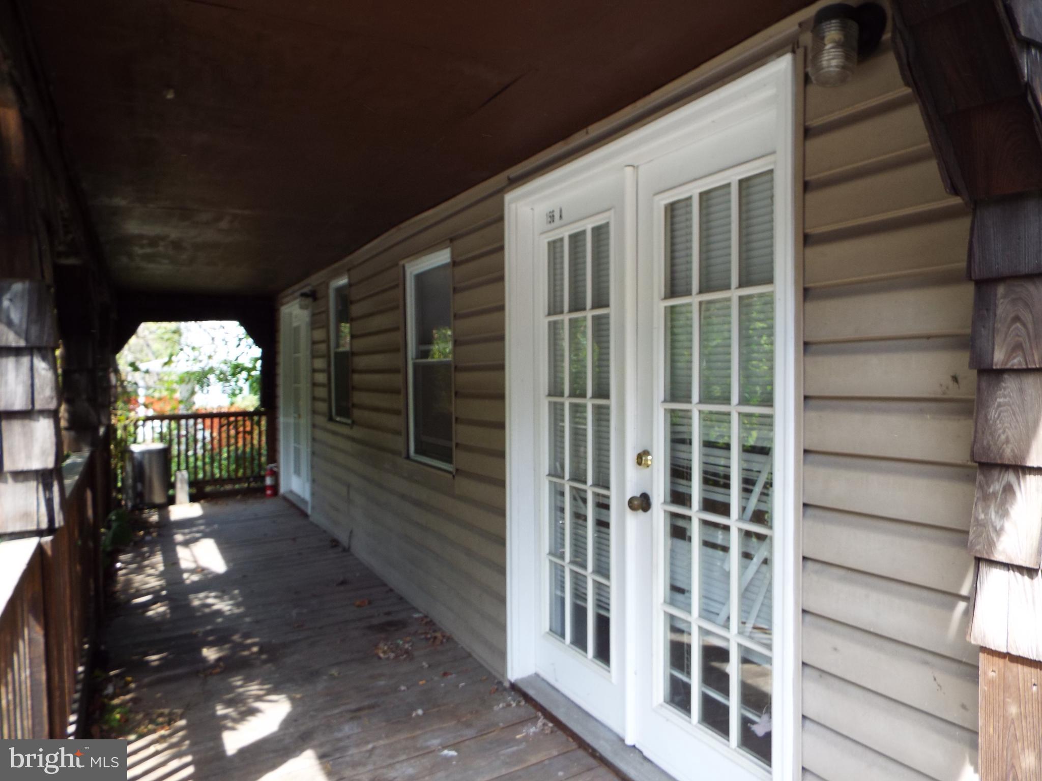 156 Frederick Road Catonsville, MD 21228 - Photo 4 of 21